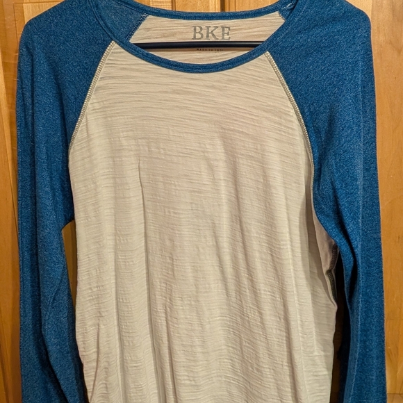 BKE Other - BKE Blue and Cream Long Sleeve Tee